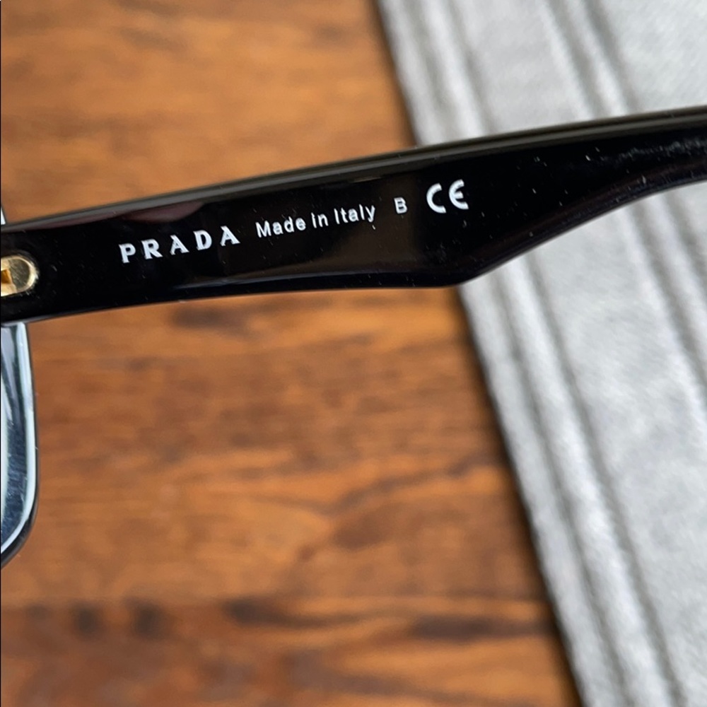 Prada Sunglasses - Picture 7 of 16
